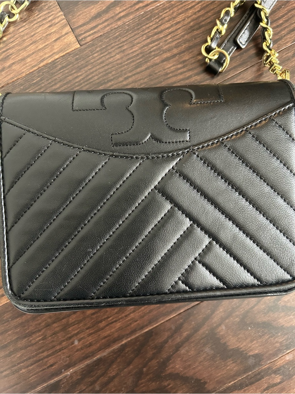 Tory Burch Black Quilted Leather Chain-Shoulder Crossbody - Picture 6 of 7